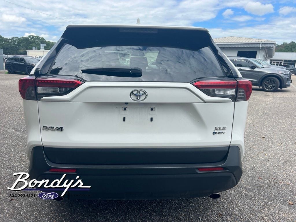2025 Toyota RAV4 Hybrid XLE