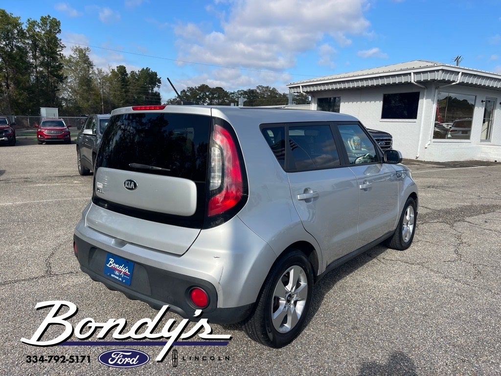 2017 Kia Soul Base