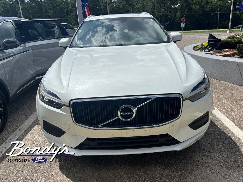 2021 Volvo XC60 T6 Momentum