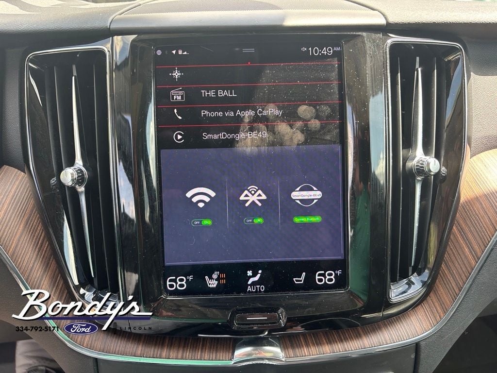 2021 Volvo XC60 T6 Momentum