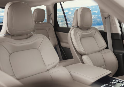 The interior of a 2024 Lincoln Aviator® SUV in the Sandstone interior color | Bondy's Lincoln in Dothan AL