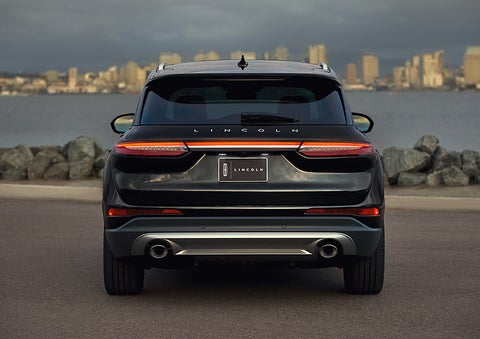 The rear lighting of the 2024 Lincoln Corsair® SUV spans the entire width of the vehicle. | Bondy's Lincoln in Dothan AL