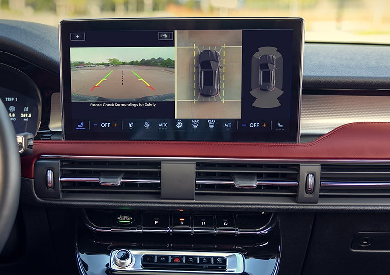 The large center touchscreen of a 2024 Lincoln Corsair® SUV is shown. | Bondy's Lincoln in Dothan AL