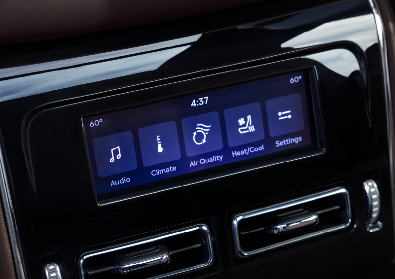 Driver controls like music, temperature, air quality, settings, and heat/cool seats are shown. | Bondy's Lincoln in Dothan AL