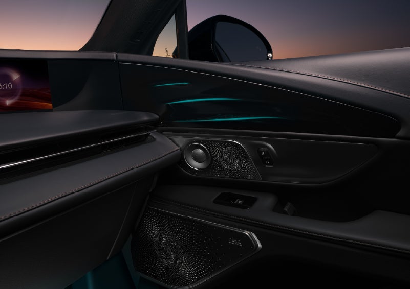 Selectable ambient lighting glows in the passenger door panel. | Bondy's Lincoln in Dothan AL