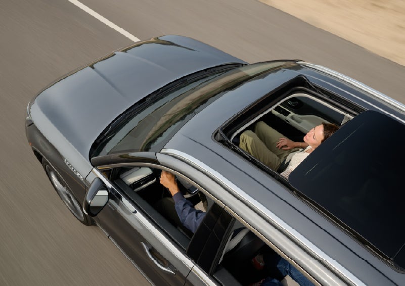 The available panoramic Vista Roof® of a 2027 Lincoln Aviator® SUV is open. | Bondy's Lincoln in Dothan AL