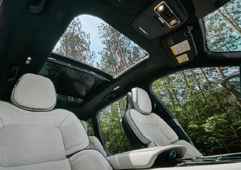 The front seats of a 2027 Lincoln Aviator® Black Label™ SUV | Bondy's Lincoln in Dothan AL